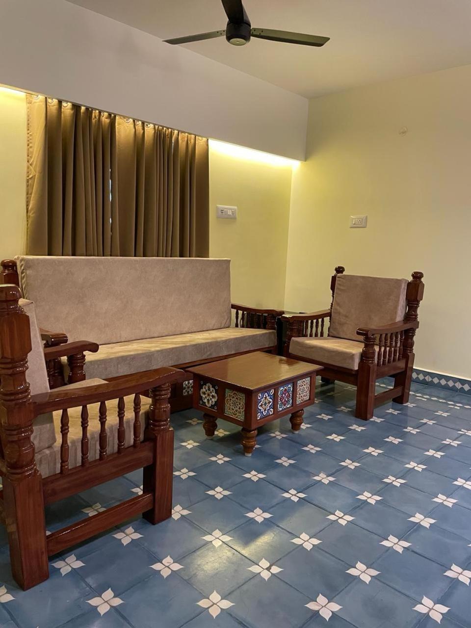 Viswa Residency Srirangam - Heritage Rooms Tiruchirappalli 외부 사진